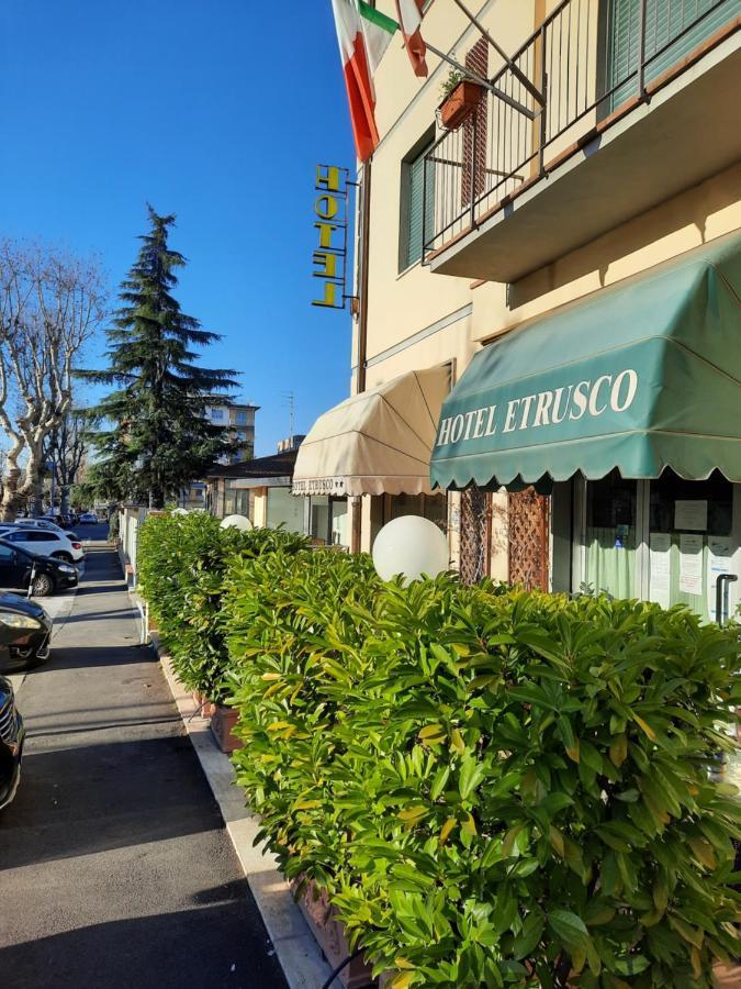 Hotel Etrusco Sesto Fiorentino Exterior foto